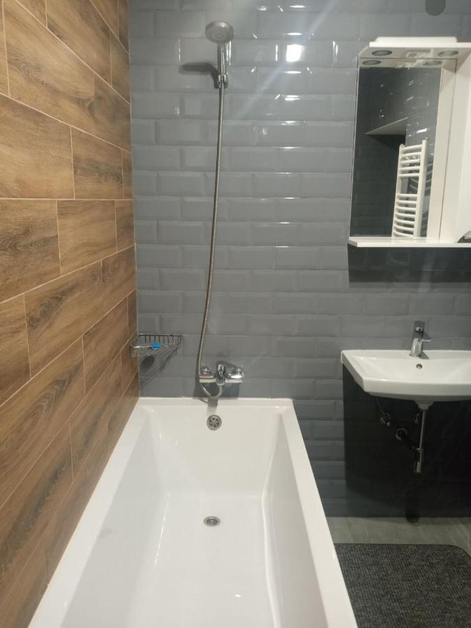 Apartament Yescity! Uzhhorod Exterior photo